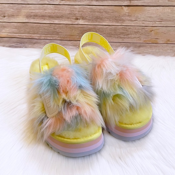 UGG Women’s Disco Slide Tie Dye Platform Sandals - Picture 5 of 8